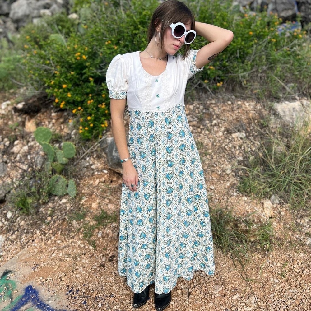 Vintage 70s Floral Cotton Prairie Dress